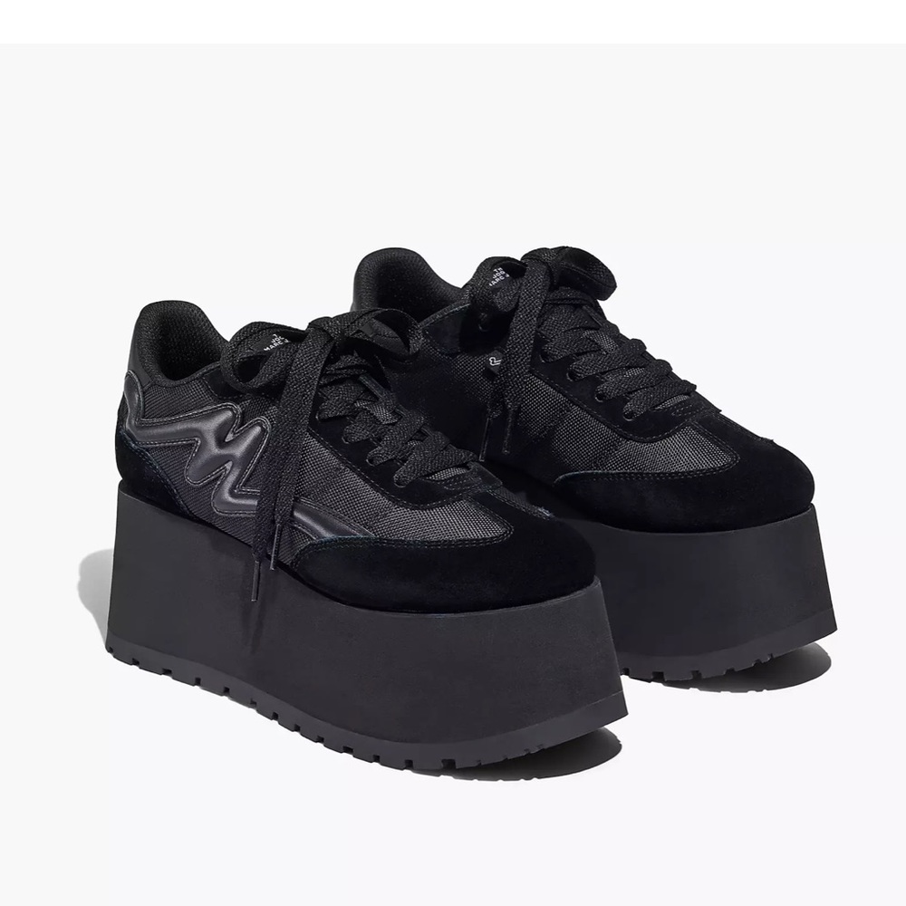 Marc Jacobs THE
PLATFORM JOGGER